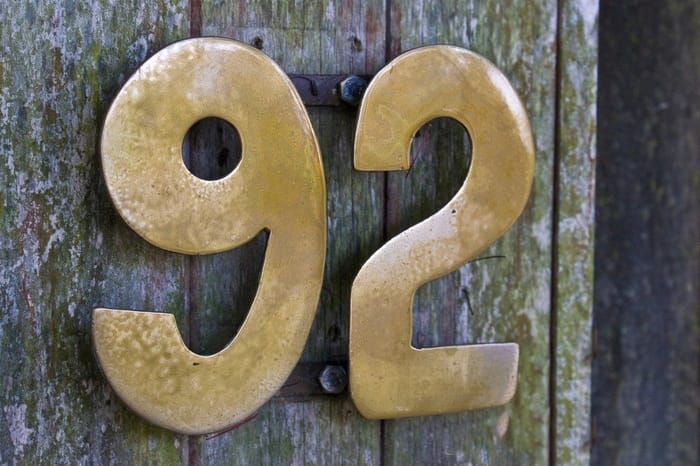 Trong phong thủy con số 92 có ý nghĩa như thế nào?