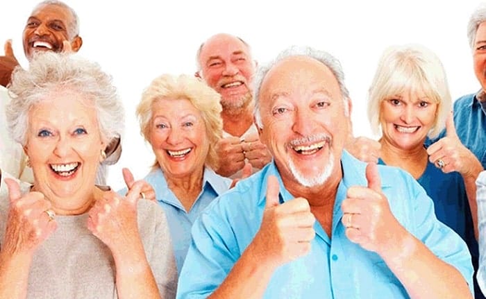 Ngày Quốc tế Người cao tuổi hàng năm vào 1/10