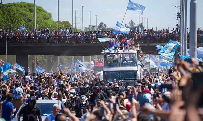 25/5 là ngày cách mạng Argentina thành công